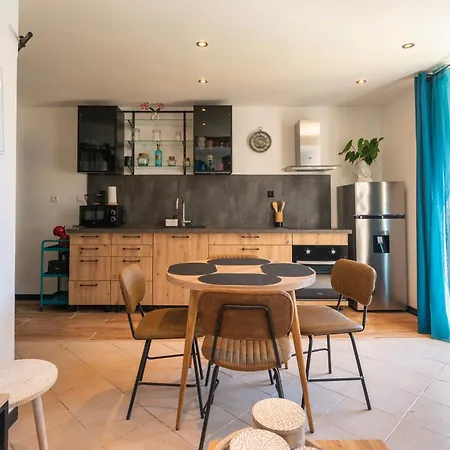 Napoleon Lejlighed *