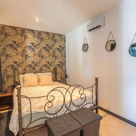 Napoleon Saint-Genis-de-Saintonge