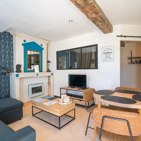 Napoleon Lejlighed Saint-Genis-de-Saintonge